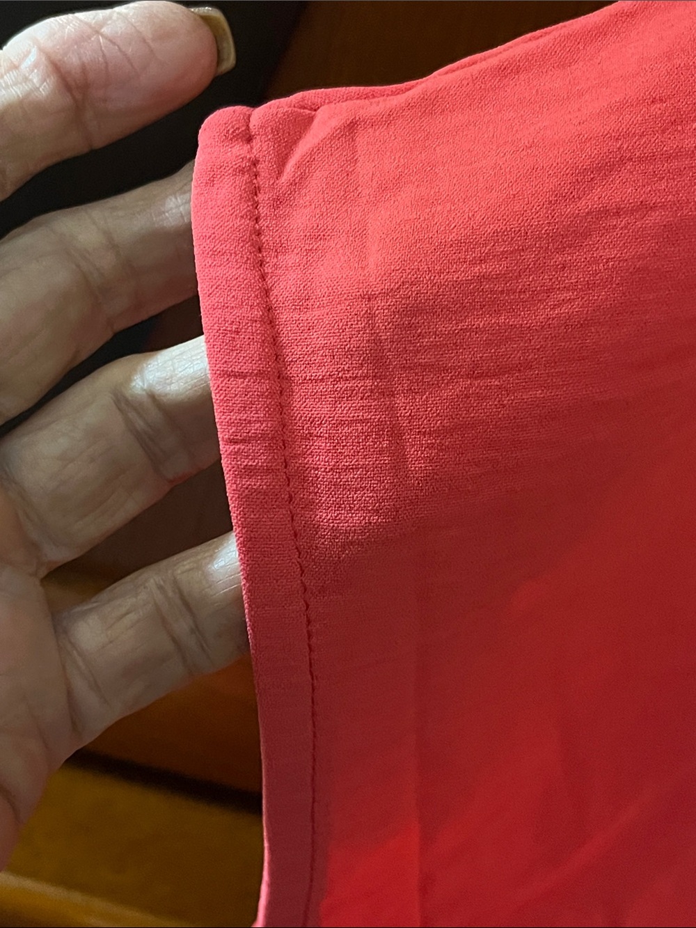 NWOTEasel Bright Pink Scoop Neck Tunic w/Bound Cap Sleeves-Front Off-Center Slit - Picture 5 of 6